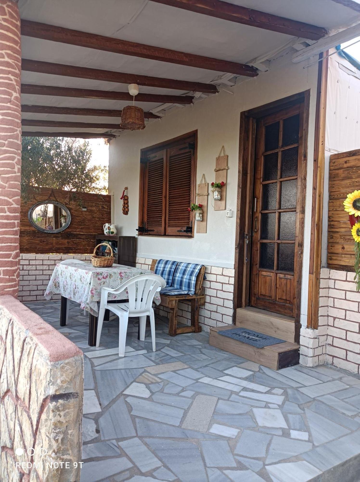 Marathos Hill Holiday home